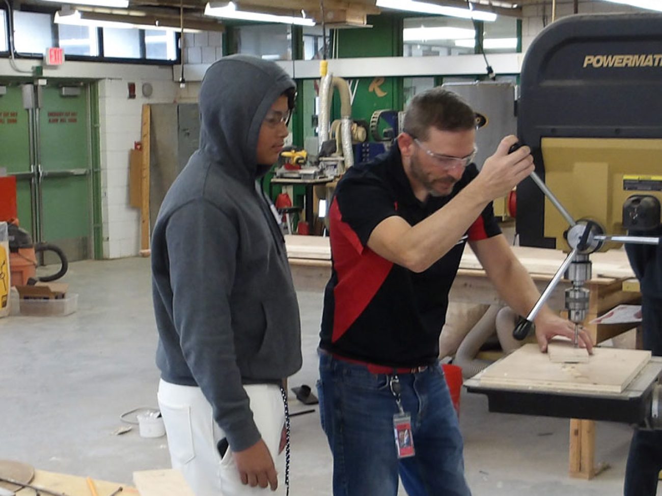 Salem High School carpentry and programming and web development