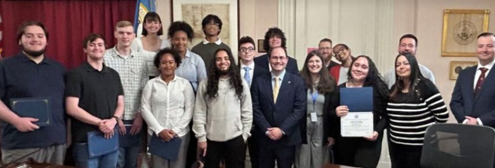 Salem seniors awarded college scholarships