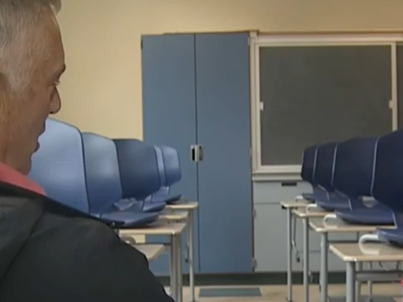 Massachusetts Senate bill to ban cellphone use